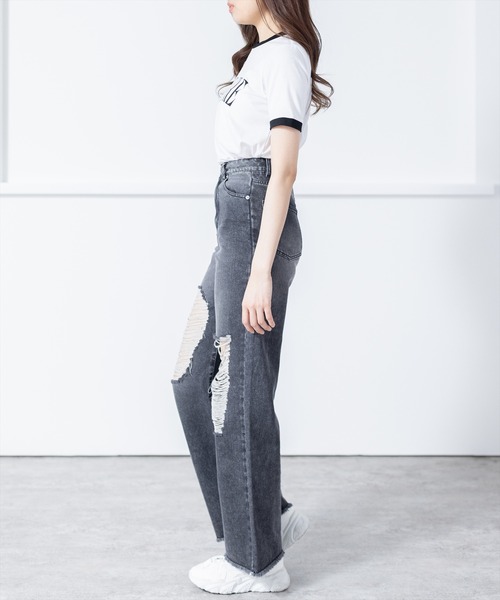 clear(クリア)の「配色プリントTシャツ (Tシャツ/カットソー・レディース・オフホワイト/ブラック/レッド・F)」の13枚目の写真