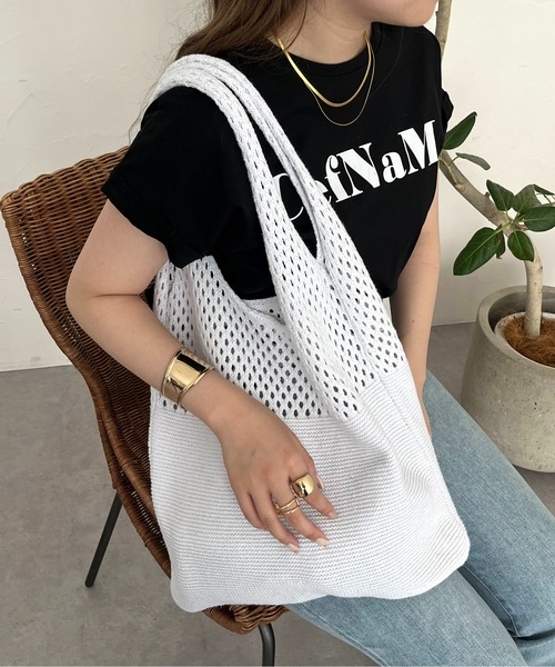 prose verse（プロズヴェール）の「メッシュ切替ニットマルシェバッグ（トートバッグ・レディース・イエロー/ブルー/ブラック/アイボリー・ﾌﾘ-）」の2枚目の写真