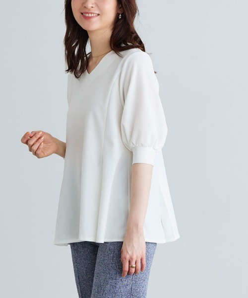 ウエストタックTブラウス