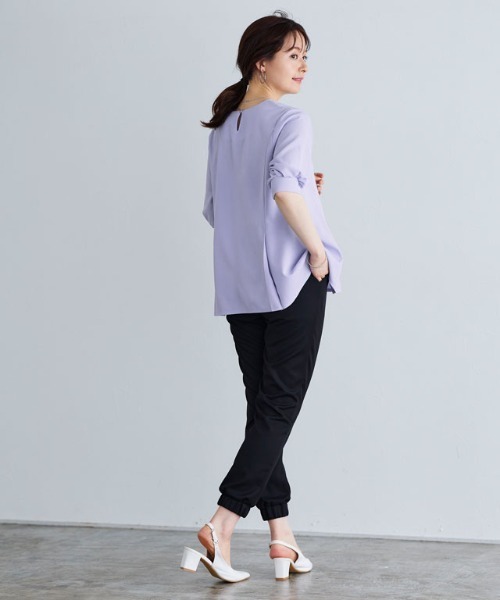 ウエストタックTブラウス