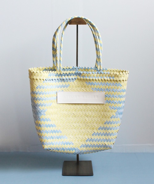 ground green store(グラウンドグリーンストア)の「ATELIER BRUGGE / ST-34RG01M / プラスチックマルシェバッグ(かごバッグ・レディース・イエロー/ピンク/グリーン・FREE)」の8枚目の写真