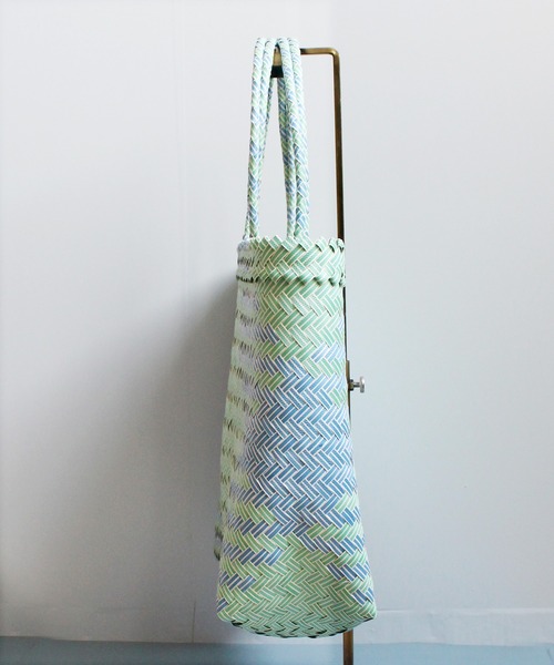 ground green store(グラウンドグリーンストア)の「ATELIER BRUGGE / ST-34RG01M / プラスチックマルシェバッグ(かごバッグ・レディース・イエロー/ピンク/グリーン・FREE)」の21枚目の写真