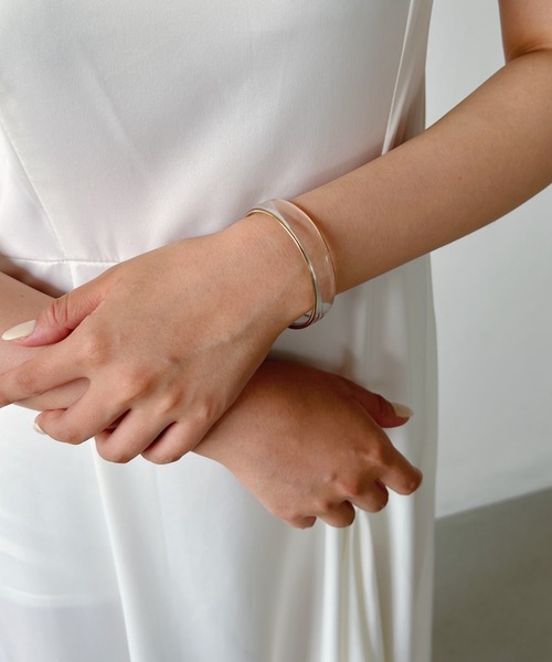 セール】クリアバングル（バングル/リストバンド）｜iso（イソ）の