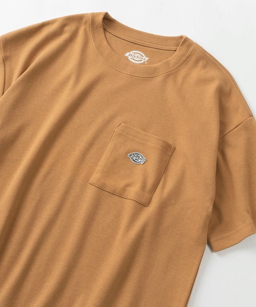 Dickies(ディッキーズ)の「【Dickies/ディッキーズ】ビッグシルエット ワンポイントロゴ刺繍 ポケット付き 半袖Tシャツ/ワーク/ストリート(Tシャツ/カットソー・レディース・ホワイト/ライトブラウン・L/M)」の2枚目の写真