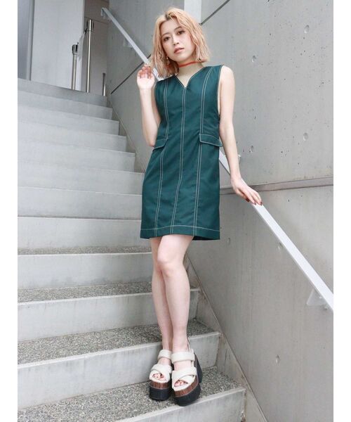 MURUA(ムルーア)の「ミニステッチジャンスカ(ワンピース・レディース・グリーン/ベージュ/ブラック・FREE)」の10枚目の写真