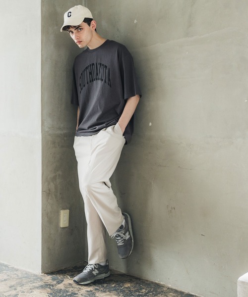 coca（coca）（コカ）の「メンズカレッジプリントT（Tシャツ/カットソー・メンズ・ホワイト/チャコール・M/L/XL）」の3枚目の写真