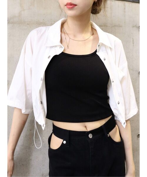 EVRIS（エヴリス）の「ドロストハーフスリーブショートシャツ（シャツ/ブラウス・レディース・ホワイト/グリーン/ブラック・FREE）」の2枚目の写真