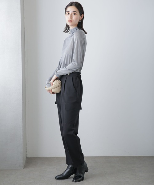 NANO universe（ナノユニバース）の「センタープレスカーゴポケットパンツ（カーゴパンツ・レディース・ベージュ/ダークネイビー/グレー・FREE）」の10枚目の写真