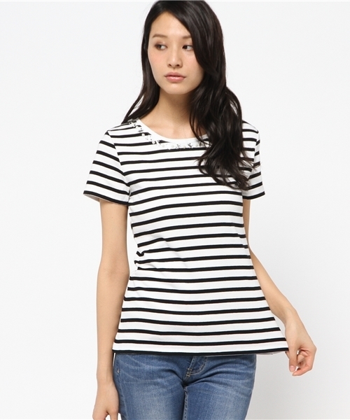 AZUL by moussy（アズールバイマウジー）の「Cフライス ビジューネック半袖PO（Tシャツ/カットソー・レディース・ホワイト系その他/オフホワイト/ブラック・X-LARGE/MEDIUM/LARGE/SMALL）」の12枚目の写真