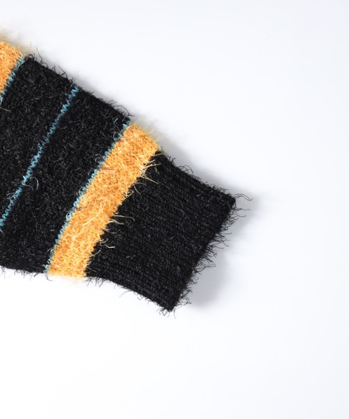 NYLAUS（ナイラス）の「Shaggy Solid/Border Loose V-neck Knit Cardigan / シャギー 無地/ボーダー柄 ルーズ Vネック ニットカーディガン（カーディガン/ボレロ・メンズ・ブラック/レンガ/チャコール/ブラック系/グレー系/レッド系・M/L）」の16枚目の写真