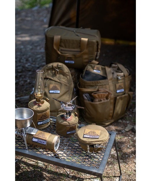 GREGORY（グレゴリー）の「GAS CARTRIDGE CASE L GRIPSWANY / ガスカートリッジケースL GRIPSWANY / コヨーテ（アウトドアグッズ・メンズ・ブラウン系・FREE）」の8枚目の写真