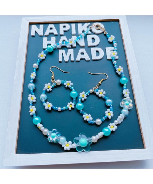 tone（トーン）の「【NAPIKO】 パール！！お花ピアス☆ビーズネックレス☆ハッピーセット/ブルー(MA)（ピアス（両耳用）・レディース・ブルー・FREE）」の2枚目の写真