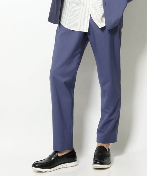 a.v.v（アーヴェヴェ）の「リライト セミルーズパンツ（その他パンツ・メンズ・グリーン/ブルー/ブラウン/ネイビー/ブラック/バイオレット/オレンジ/グレー・48/50/46）」の7枚目の写真