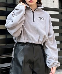 ハーフジップ胸ロゴショート丈フリーストップス
