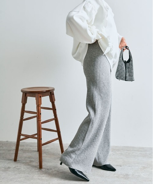 kirakiraShop（キラキラショップ）の「≪25AWの新色登場!≫ 柔暖 リブニット ワイドパンツ（その他パンツ・レディース・ライトベージュ/ブラック/杢グレー/チャコール/グレイッシュベージュ/グリーン/ブラウン/クリーム/ネイビー・L/MT/M/FREE）」の18枚目の写真