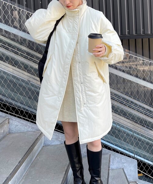 fredy emue（フレディエミュ）の「パディングオーバーモッズコート（モッズコート・レディース・ブラック/オフホワイト/カーキ・38）」の5枚目の写真