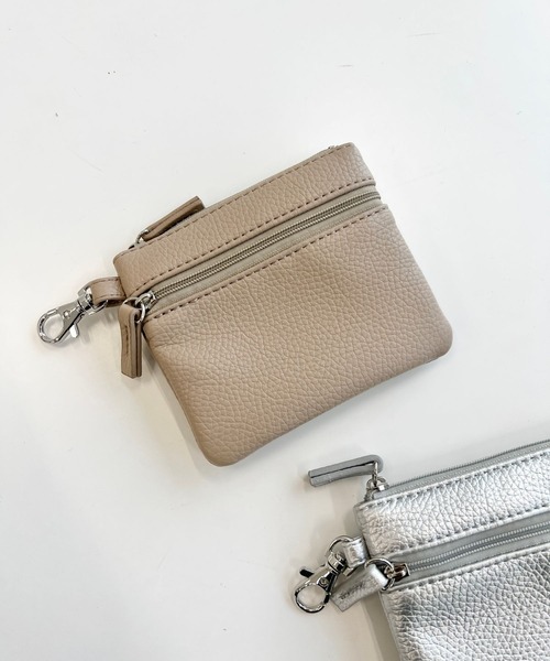 Me%（ミィパーセント）の「マルチWAYカスタムポーチサイフ 102166（財布・レディース・ブラック/アイボリー/シルバー/ベージュ・FREE）」の8枚目の写真