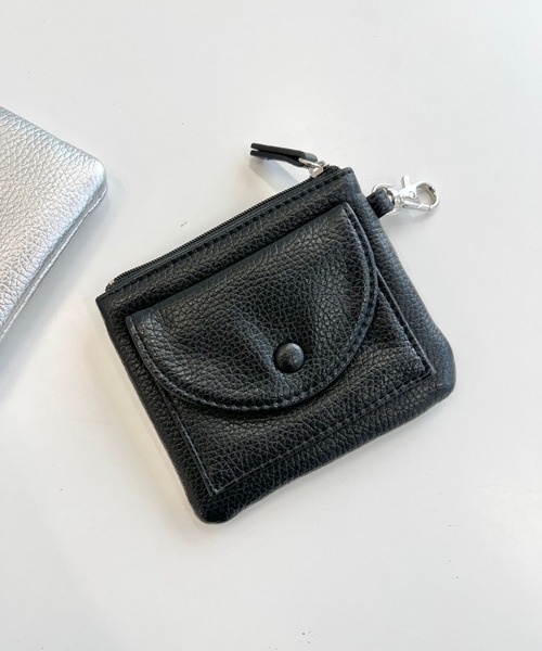 Me%（ミィパーセント）の「マルチWAYカスタムポーチサイフ 102166（財布・レディース・ブラック/アイボリー/シルバー/ベージュ・FREE）」の9枚目の写真