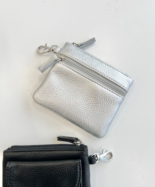 Me%（ミィパーセント）の「マルチWAYカスタムポーチサイフ 102166（財布・レディース・ブラック/アイボリー/シルバー/ベージュ・FREE）」の15枚目の写真