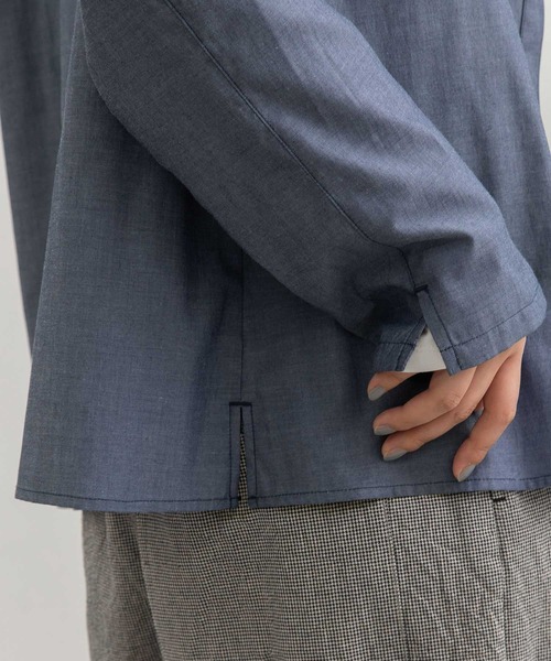 POU DOU DOU（プードゥドゥ）の「ギャザー衿前立てフリルブラウス（シャツ/ブラウス・レディース・オフホワイト/ネイビー/インディゴブルー・3）」の20枚目の写真