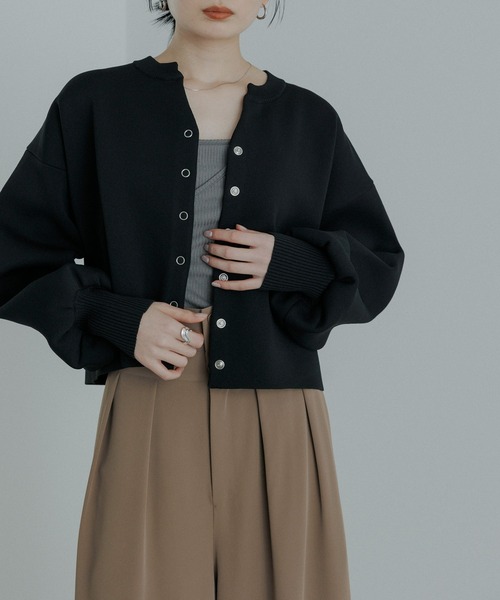 CE'E_SE'E（シーシー）の「クロップドリングスナップカーディガン（カーディガン/ボレロ・レディース・オフホワイト/ライトグレー/ブラック/ベージュ・FREE）」の3枚目の写真