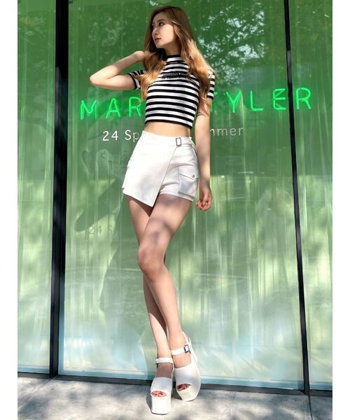 GYDA（ジェイダ）の「アンクルベルトチャンキーサンダル（サンダル・レディース・アイボリー/ブラック・LARGE/MEDIUM/SMALL）」の17枚目の写真