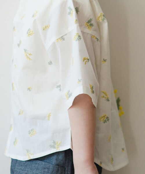 BRANSHES(ブランシェス)の「【おそろい】ミモザ刺繍5分袖シャツ(シャツ/ブラウス・キッズ・ライトグリーン/オフホワイト・110/120/130/140/90/150/100)」の8枚目の写真