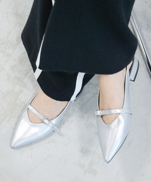 Futier land（フューティアランド）の「ベルトデザインポインテッドトゥミュール（サンダル・レディース・ブラック/シルバー・36/37/38/39/40）」の11枚目の写真