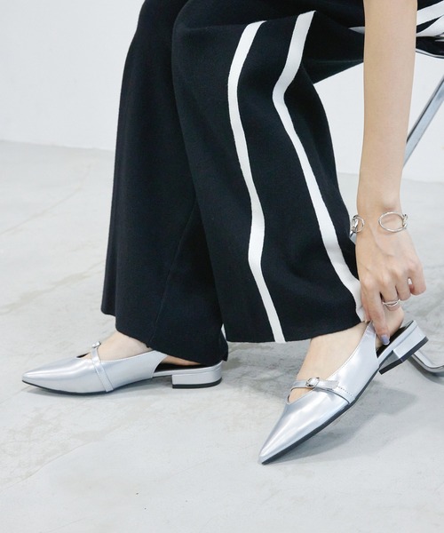 Futier land（フューティアランド）の「ベルトデザインポインテッドトゥミュール（サンダル・レディース・ブラック/シルバー・36/37/38/39/40）」の12枚目の写真