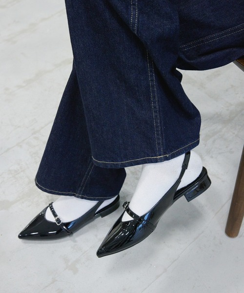 Futier land（フューティアランド）の「ベルトデザインポインテッドトゥミュール（サンダル・レディース・ブラック/シルバー・36/37/38/39/40）」の15枚目の写真