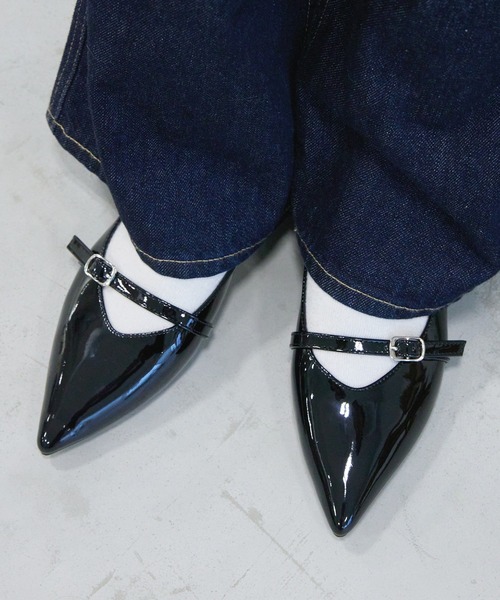 Futier land（フューティアランド）の「ベルトデザインポインテッドトゥミュール（サンダル・レディース・ブラック/シルバー・36/37/38/39/40）」の17枚目の写真