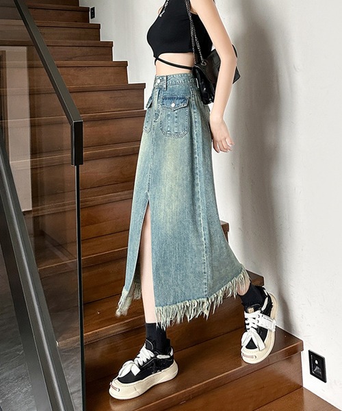 aimoha（アイモハ）の「スリット入りフリンジ裾デニムスカート（デニムスカート・レディース・インディゴブルー・X-SMALL/SMALL/MEDIUM/LARGE/X-LARGE）」の7枚目の写真