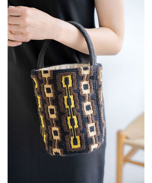 Ungrid（アングリッド）の「beej別注 エンブロイダリーバッグ（ハンドバッグ・レディース・ダークブラウン/ベージュ・FREE）」の11枚目の写真