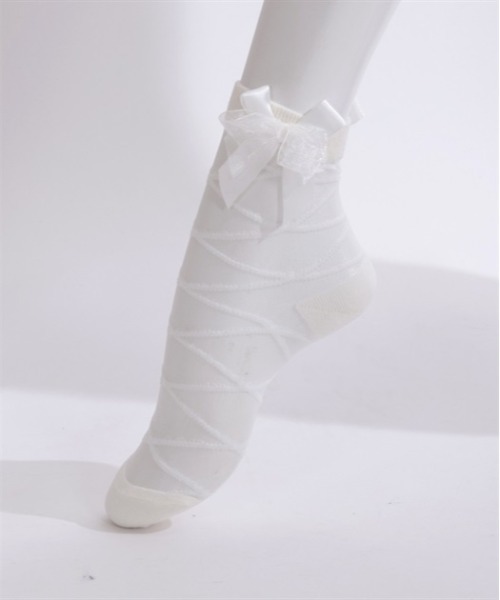 axes femme POETIQUE（アクシーズファムポエティック）の「後ろレースアップソックス（ソックス/靴下・レディース・ブラック/ホワイト・FREE）」の4枚目の写真