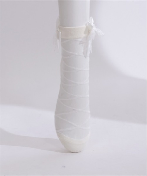 axes femme POETIQUE（アクシーズファムポエティック）の「後ろレースアップソックス（ソックス/靴下・レディース・ブラック/ホワイト・FREE）」の7枚目の写真