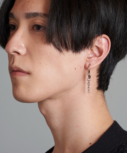 NO ID.（ノーアイディ）の「グラデーションチェーンフェイクピアス（ピアス（片耳用）・メンズ・シルバー・ONE SIZE）」の22枚目の写真