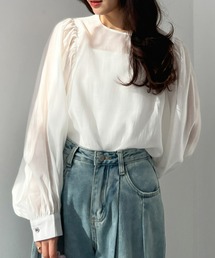 シアーボリューム袖ブラウス