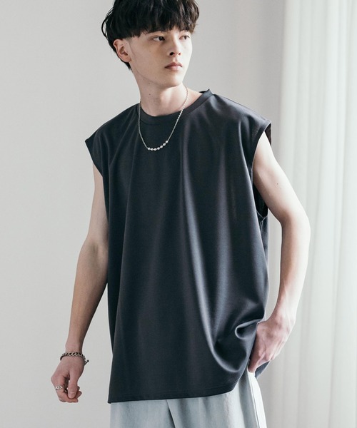 Rocky Monroe(ロッキーモンロー)の「接触冷感ポンチビッグシルエットノースリーブカットソー(タンクトップ・メンズ・ネイビー/チャコール/ホワイト/ブラック/グレー・M/L/XL)」の4枚目の写真