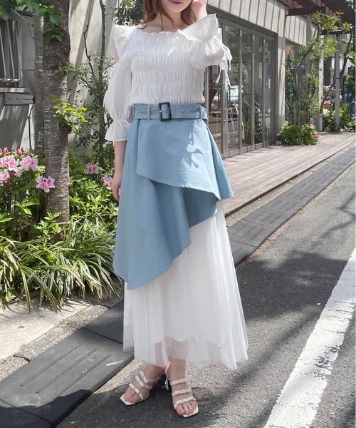 TORTE（トルテ）の「オープンショルダーシャーリングブラウス（シャツ/ブラウス・レディース・ホワイト/ホワイト系その他/ブラック系その他・FREE）」の19枚目の写真