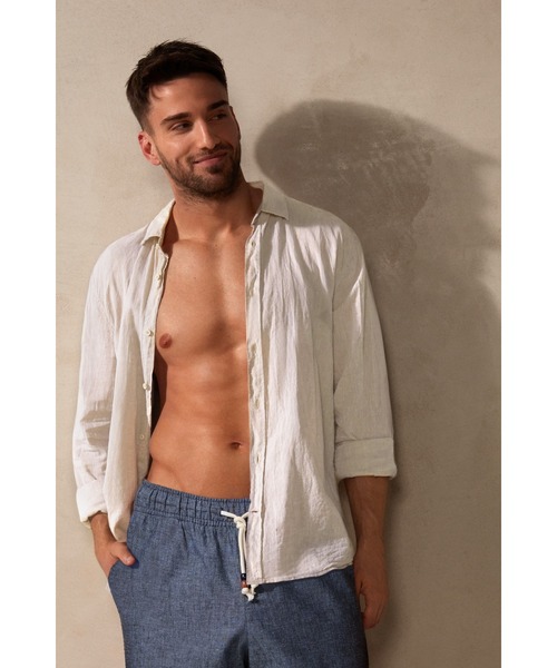 Intimissimi(インティミッシミ)の「リネン&コットン シャツ(シャツ/ブラウス・メンズ・ライトブルー/ライトベージュ・M/S/XL/L/XXL)」の2枚目の写真
