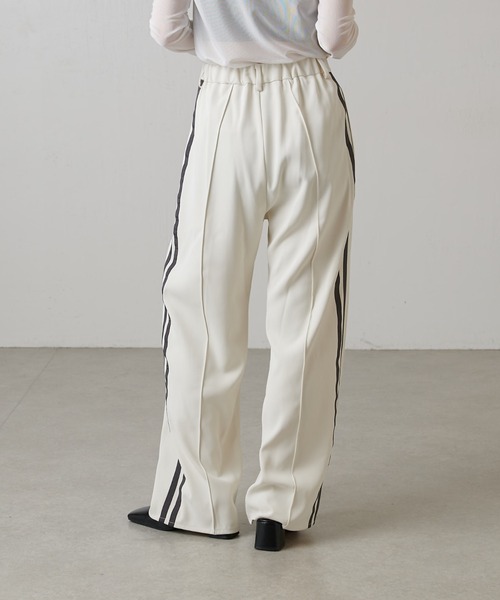 Lui's(ルイス)の「サイドラインパンツ(その他パンツ)」 - WEAR Lui's(ルイス)の「サイドラインパンツ(その他パンツ)」 - WEAR
