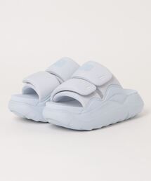 UGG（アグ）の「W LA ALTO STITCH 1152689-CRRN（サンダル