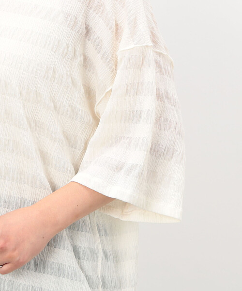 ONIGIRI（オニギリ）の「シアーボーダー　ＶネックＴシャツ（Tシャツ/カットソー・レディース・ターコイズブルー/イエロー/ネイビー/オフホワイト・FREE）」の9枚目の写真