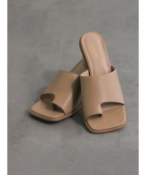 Te chichi（テチチ）の「サムループサンダル（サンダル・レディース・ブラック/ベージュ系その他・37/38）」の2枚目の写真