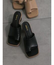 Te chichi（テチチ）の「サムループサンダル（サンダル）」