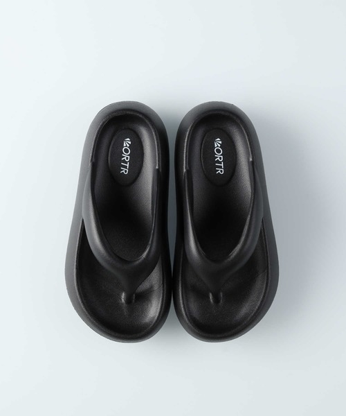 ORTR(オーアールティーアール)の「パデットトングサンダル(サンダル・レディース・ブラック/ホワイト/ブラウン・XL/L/M/S)」の7枚目の写真