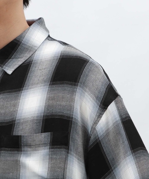 LAKOLE(ラコレ)の「オンブレレーヨンチェックシャツ / 128516(シャツ/ブラウス・メンズ・ブラック/ブルー/ピンク・MEDIUM/LARGE)」の11枚目の写真