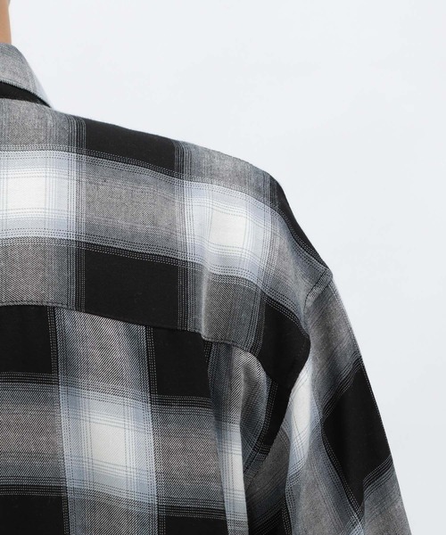 LAKOLE(ラコレ)の「オンブレレーヨンチェックシャツ / 128516(シャツ/ブラウス・メンズ・ブラック/ブルー/ピンク・MEDIUM/LARGE)」の15枚目の写真