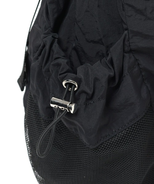 niko and...（ニコアンド）の「オリジナルパッカブルショルダーバッグ（ショルダーバッグ・レディース・ブルー/アイボリー/ブラック/シルバー/オリーブ・0）」の10枚目の写真