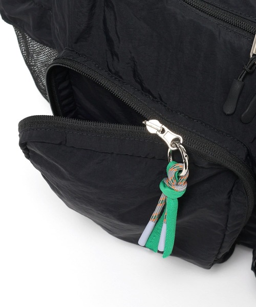 niko and...（ニコアンド）の「オリジナルパッカブルショルダーバッグ（ショルダーバッグ・レディース・ブルー/アイボリー/ブラック/シルバー/オリーブ・0）」の13枚目の写真